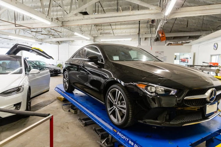 Renew Collision Center - San Fernando