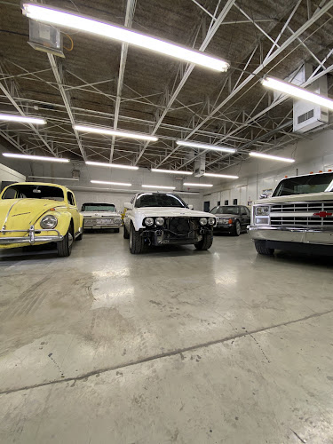 Solow Garage collision