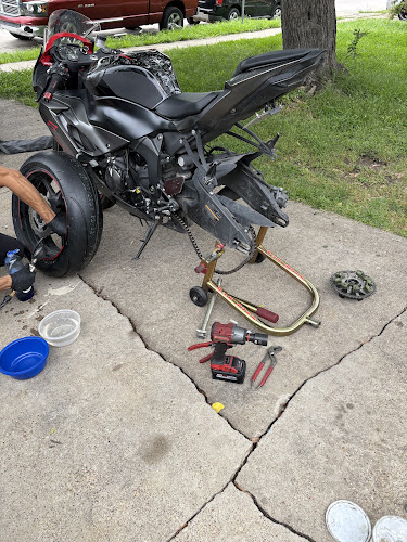 Mobile Motorcycle Mechanics