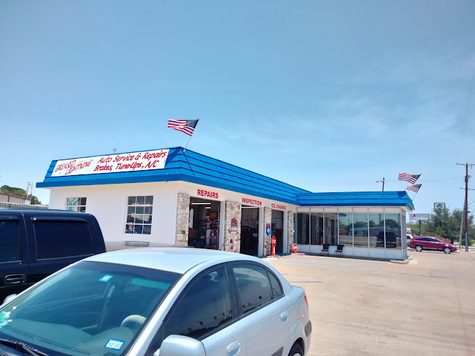 Greased Lightning Service Center