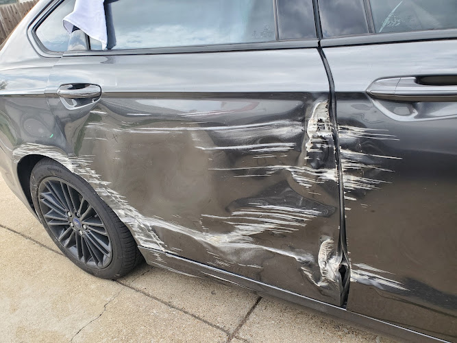 Pro Delux Collision Center
