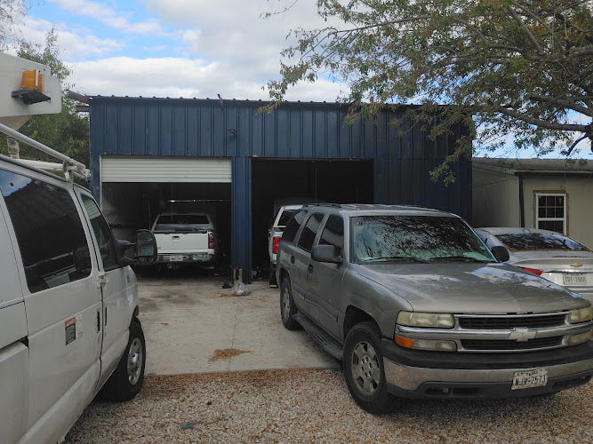 Roberto Taller Mobil General LLC
