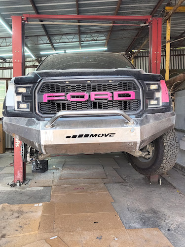 4Front Customs