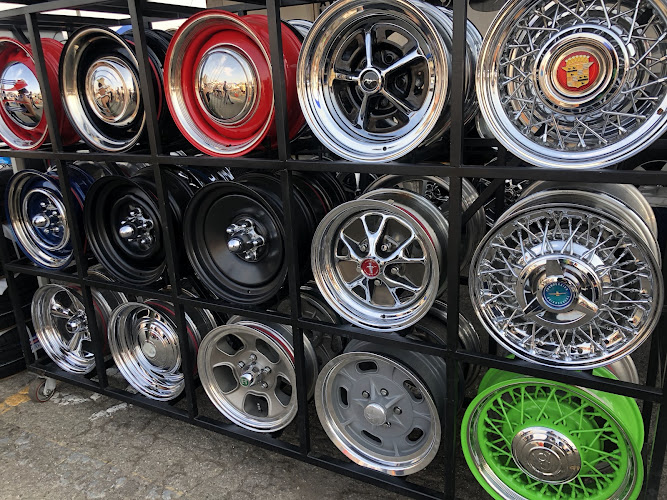 San Fernando Tires and Sons