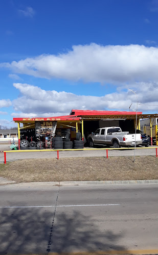J & M Tires & Mufflers