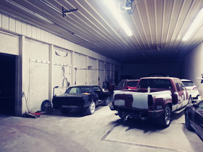 JJ PAINT AND BODY SHOP