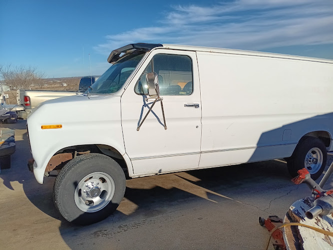 La Raza Auto Repair & Tires