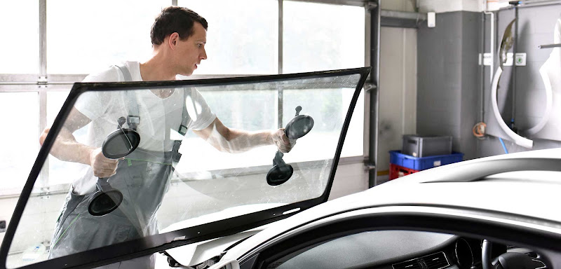 Advanced Auto Glass
