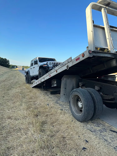 Titan Towing