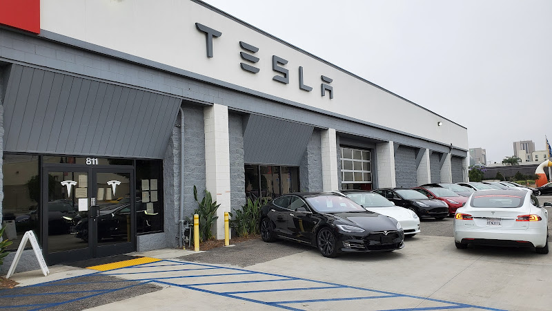 Tesla Service Burbank