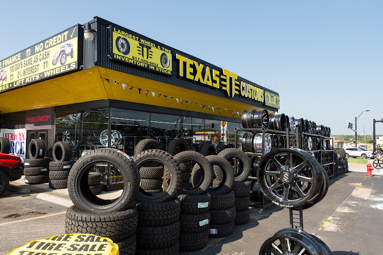 Texas Customs 15 Installation Center