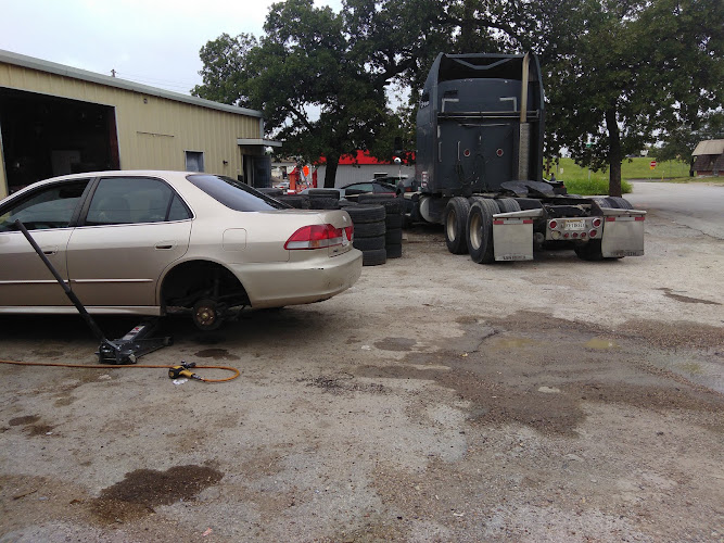 Lobos Tire Shop