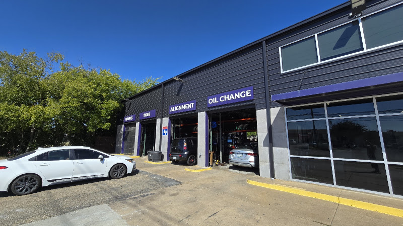 Tire Store Service Center