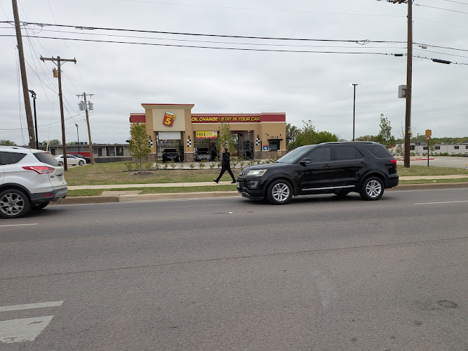 Take 5 Oil Change