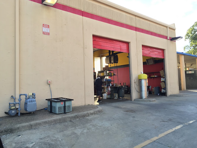 Classic Oil & Lube Classic Oil & Lube