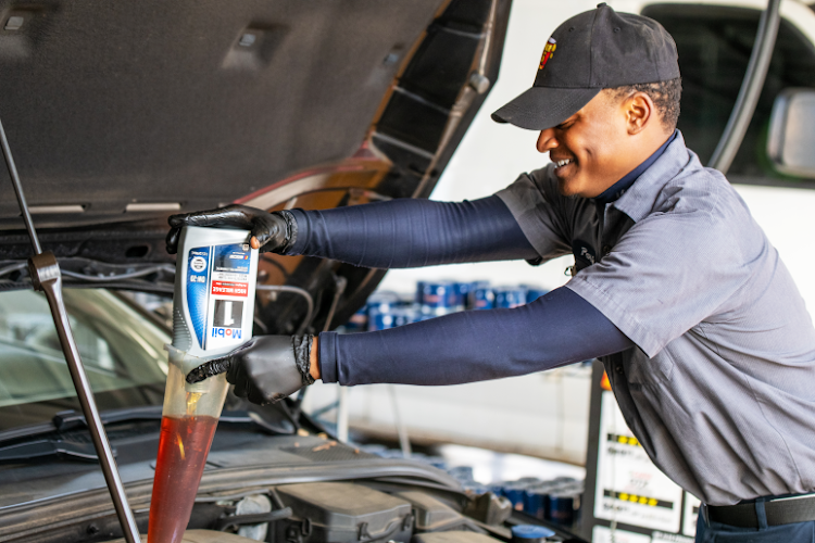 Take 5 Oil Change