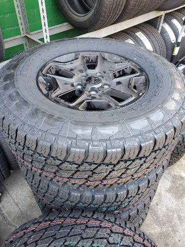 Pacific Coast Tire & Service