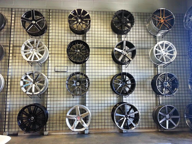 Globe Tire & Motorsports