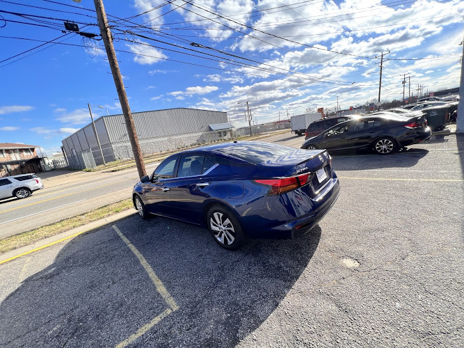 Blackout Window Tinting