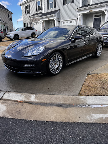 In & Out Detailing/Carpet Cleaning LLC