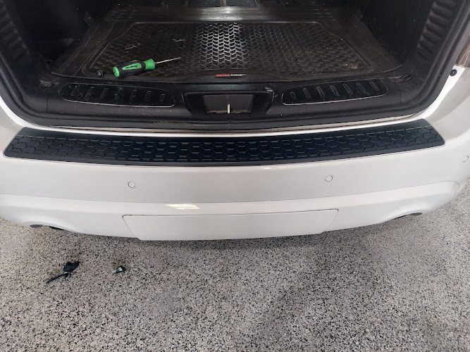steer auto collision