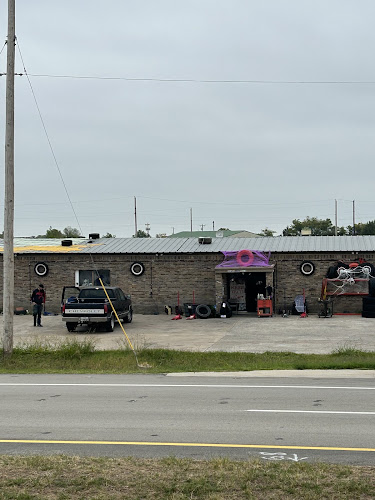 Flats Tire Center