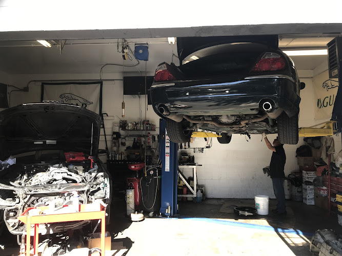 Armandos European Automotive