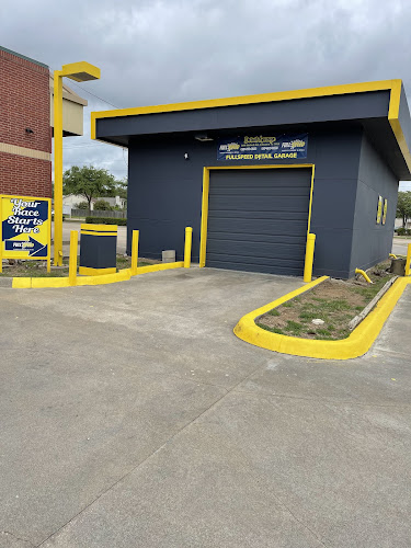 FullSpeed Classic Cleaning and Detail Garage FullSpeed Classic Cleaning and Detail Garage