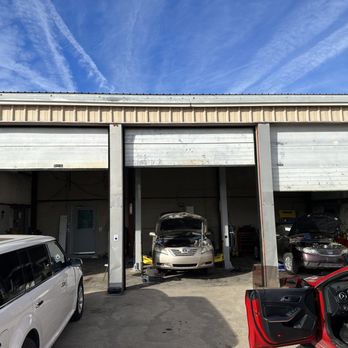 J&S Auto Shop