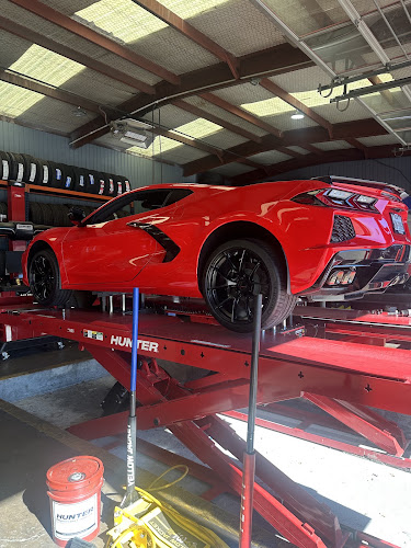 Joseph’s tire sets