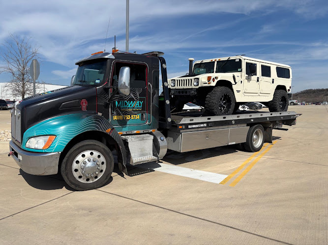 Midway Towing & Wrecker - Arlington