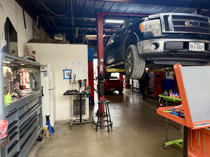 Meave Automotive Repair
