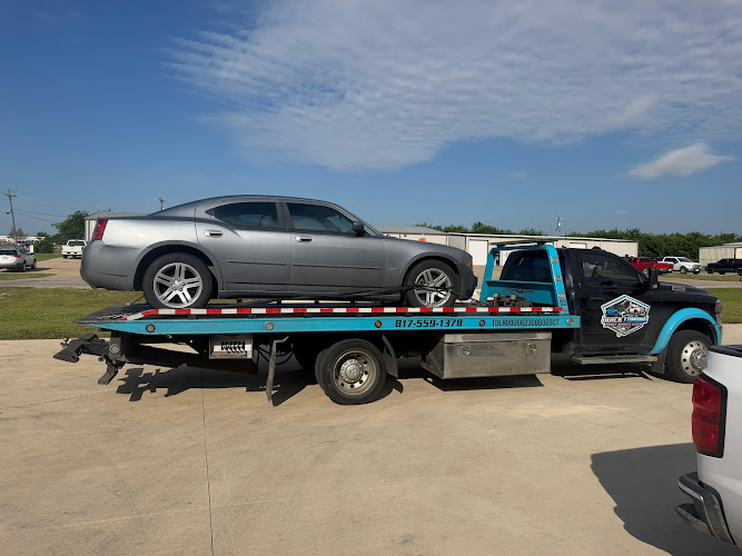 Quick Towing And Wrecker Services