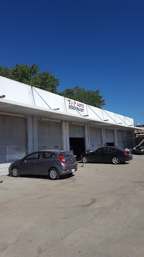 T & P Auto body & Paint