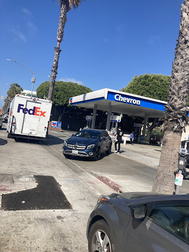 Chevron Santa Monica
