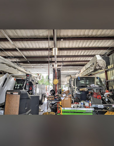 BYT LUBE SERVICE