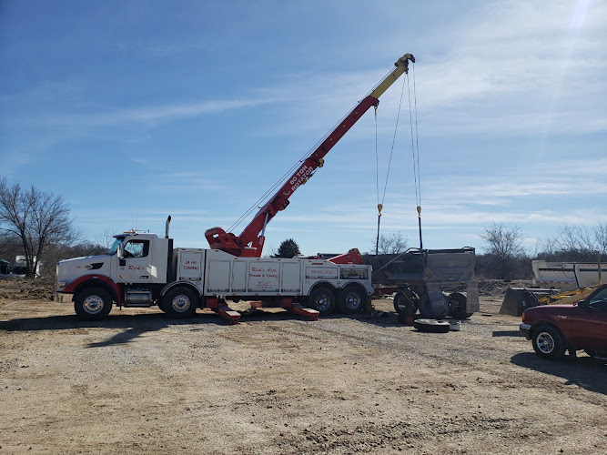Rick's Towing