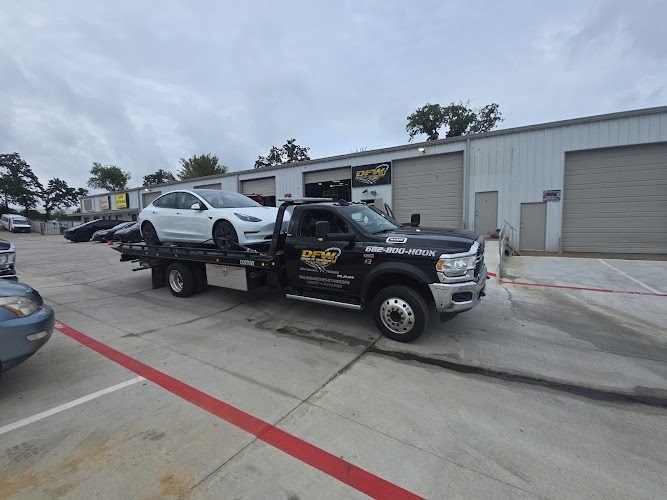 DFW Hook It towing & Collision