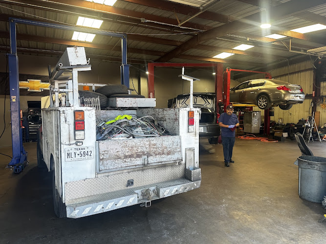 Landeros Auto Mechanic LLC