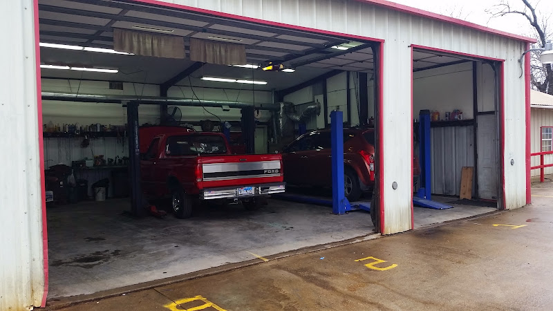 Dennis Auto Center