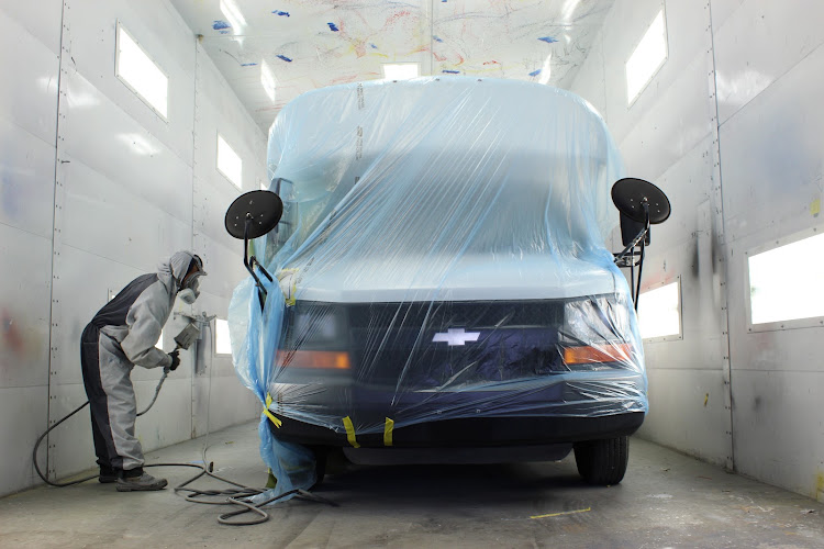 Hudson Bus Sales Paint & Body