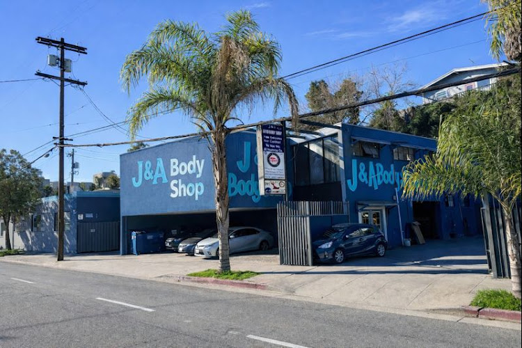 J & A Auto Body Shop