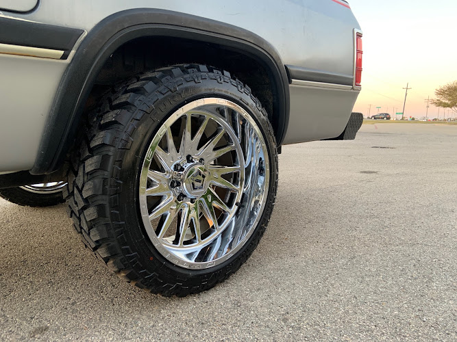 Big Brand Tire & Service