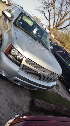 Auto Latin