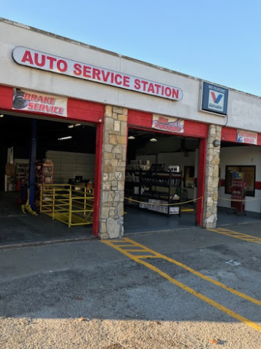 Auto Service Station