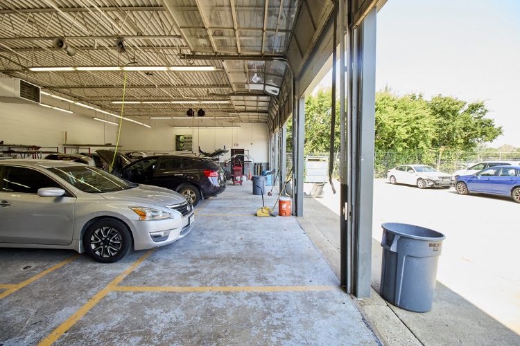 Crash Champions Collision Repair Oak Cliff
