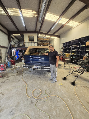 Fenix Auto Body Shop