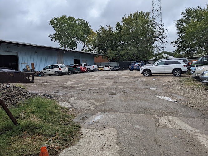 Hinga's Automotive Co