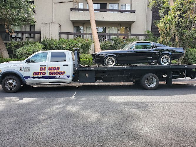 De Leon Auto Group Towing