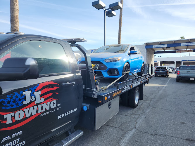 J & L Towing LLC